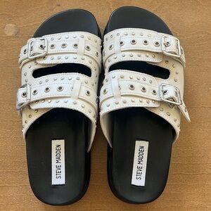 Steve Madden Malek sandal